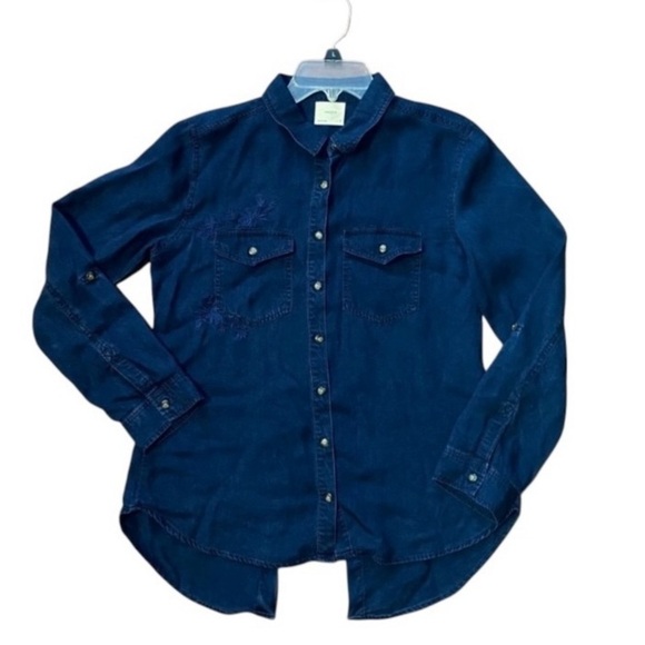 Harper Women’s Blue Western Embroidered Denim Button-Up Shirt - Picture 2 of 14